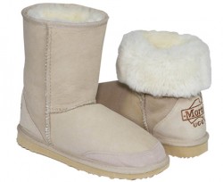 Classic Mid Ugg (Sizes 6 – 12)