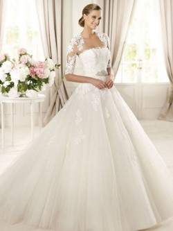 White Square Neckline Tulle Appliques Lace Ball Gown Nice Wedding Dress in UK