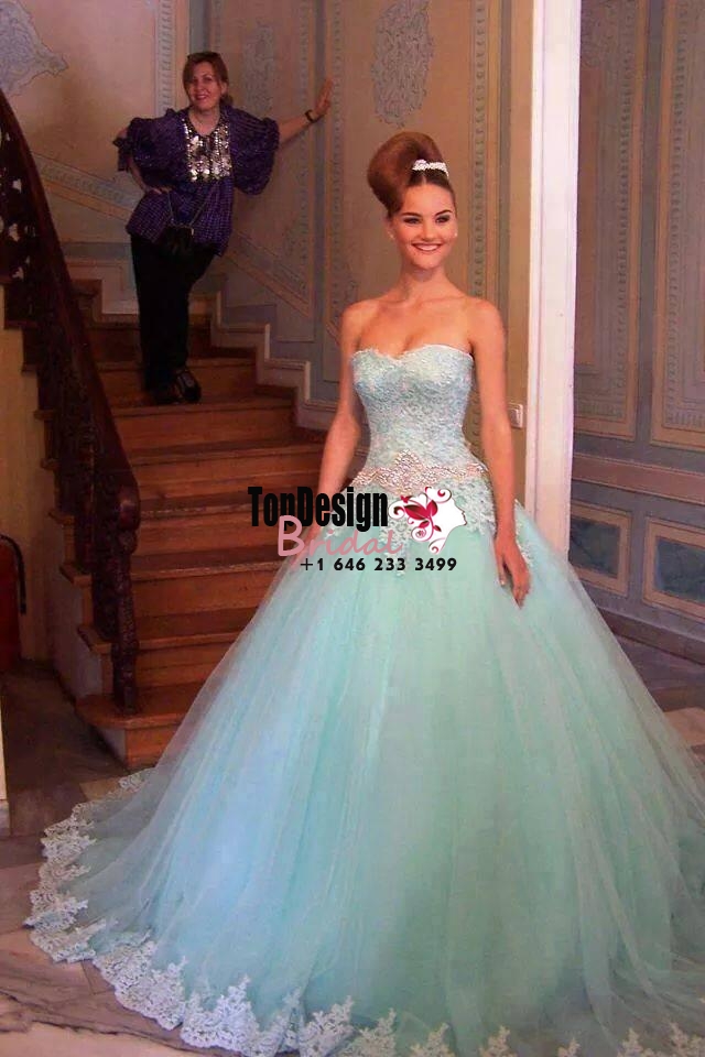 Wholesale 2017 Sweet 15 Dress New Beaded Ball Gown Quinceanera Dress Formal Prom Pageant Party Dress