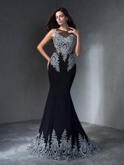 https://www.dressyin.com/prom-dresses