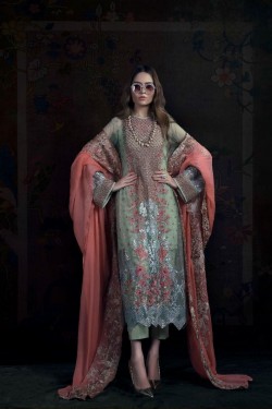 Latest fashion pakistani dresses for sale online in USA}