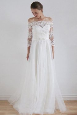 Elegant Lace Appliques Off the Shoulder Long Sleeves Wedding Dresses W371