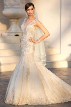 2018 vestidos de boda del V-Cuello Tulle de la sirena con cuentas y apliques US$ 339.99 VTOP82B7 ...