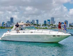 Yacht Party Rental – Waterfantaseas