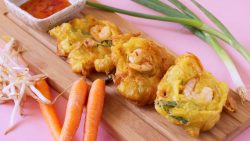 Cucur Udang Mamak (Prawn Fritters) · Southeast Asian Recipes · Nyonya Cooking