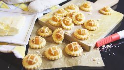 Nyonya Pineapple Tarts · Southeast Asian Recipes · Nyonya Cooking