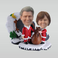 Custom Christmas Wedding bobbleheads﻿