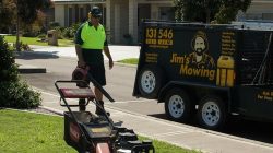 Lawn Mowing Box Hill