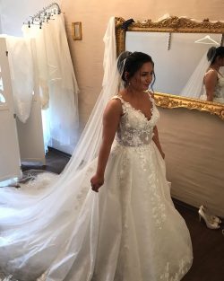 Designer Brautkleider A linie | Brautmoden mit Spitze