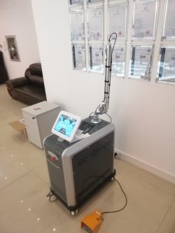 Super Picosecond Laser Tattoo Removal Machine Manufacturer