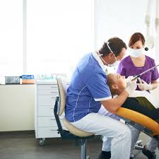 HOW DOES THE INVISALIGN PROCESS WORK? INVISALIGN DENTAL OFFICES NEAR ME