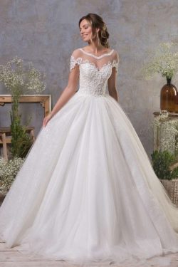 Schlichte Hochzeitskleider A Linie | Brautkleid Tull