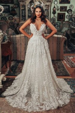 Wunderschöne Hochzeitskleider A Linie | Brautkleider Spitze