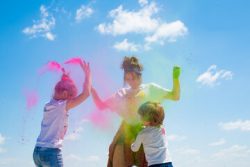 Organize fun activity with Color Run Powder