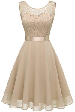 Robe de bal courte champagne col illusion dentelle