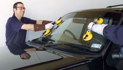 Vinafix Auto Glass| Regulator Repair Services