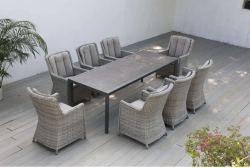 Discover latest outdoor lounge furniture in Australia