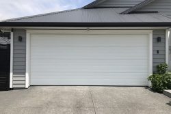 Garage Door Repair Company in Riverside