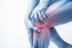 How Do Overuse Injuries Cause Knee Pain?