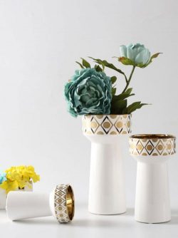 ADELINE CERAMIC VASE | HOME DECOR | WHISPERING HOMES