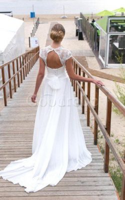 Robe de mariée facile de traîne courte avec manche courte avec chiffon a plage – GoodRobe