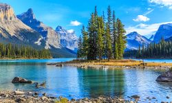 Top 7 Domestic Destinations in Canada | TravelJunction