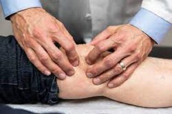 What Knee Pain Treatments Are Offered at a Clifton Knee Pain Dr.?