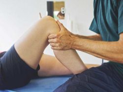 Finding a Knee Treatment Near Me for Knee Joint Pain