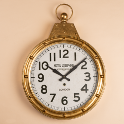 Shop Perfect Designs Of The Best Modern Wall Clock