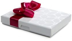 Take the packaging of gift card boxes with amazing designs