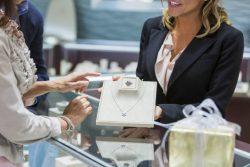 Sell Jewelry In Palm Beach | Diamond Buyers – Diamond Banc