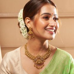 5 Attractive Diwali Jewellery Gifts for the Women You Love – Tarinika