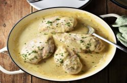 An Easy Sunday Dish: The Creme Fraiche Chicken Recipe