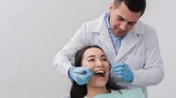 Gary Anusavice – Experience Dentist In North Kingstown