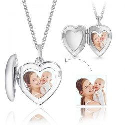 engraved portrait necklaces﻿