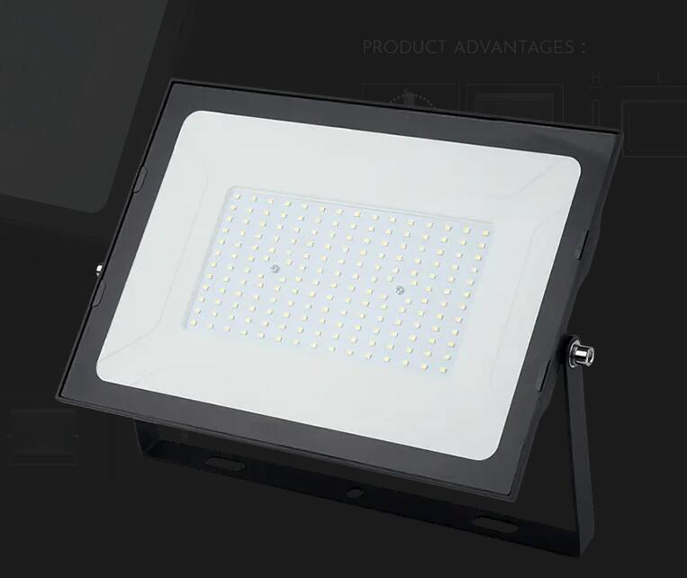 1150-FLOOD LIGHT 150W