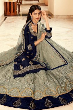 Buy Designer lehengas online