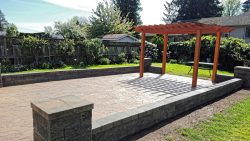 Choose Tip Top Landscarping Service for Flower Bed Installation