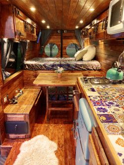 Luxury Campervan Rental Los Angeles