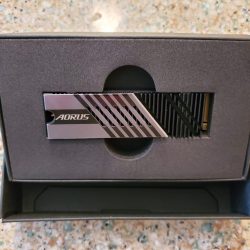 Gigabyte AORUS Gen4 7000s SSD 1TB Review