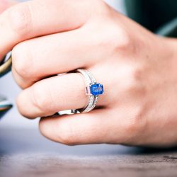 Tanzanite Rings – Diamond Boutique