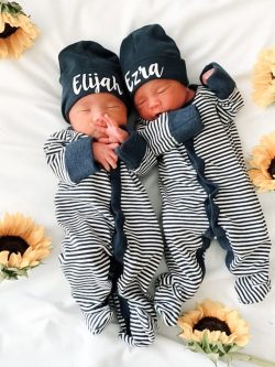 Best Newborn Twin Outfits Ideas