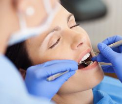 Cosmetic Dentist Office In Houston Tx