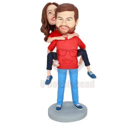 Custom Couple Bobbleheads Boyfriend Carrying Girlfriend