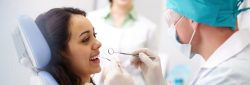 How to Choose the Right Dental Implant Specialist