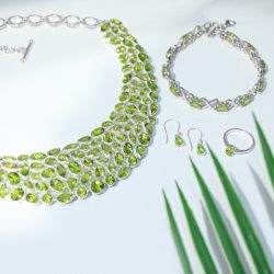 The August Birthstone: Peridot Things to Consider Before Getting Jewelry