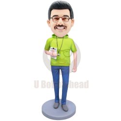 Custom Professional Male Soccer Coach Bobbleheads In Green Hoodie