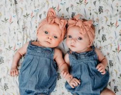 Best Newborn Twin Outfits Ideas