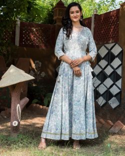 Shop Designer White Anarkali Kurta Online in India