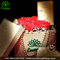 Find a wedding flower decoration in Delhi